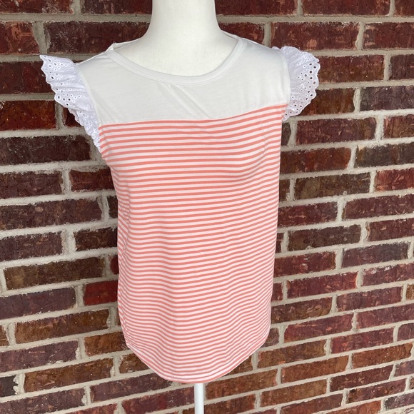 Ladies Peach Stripe Eyelet Flutter Sleeve Top Size Small - Picture 1 of 6